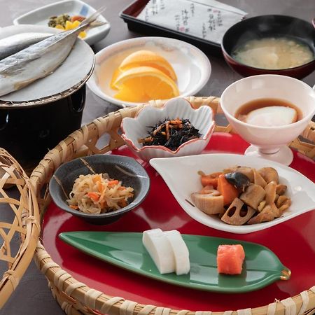 Shinshiyo Hotel Хита Екстериор снимка
