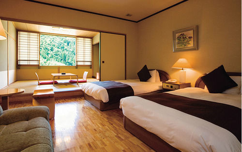 Shinshiyo Hotel Хита Екстериор снимка